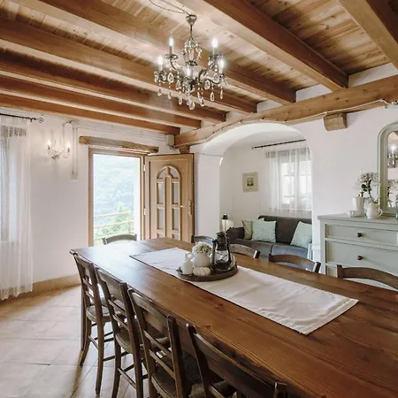 Il Borghetto Di Pedevilla, Antico Casale Holiday home *