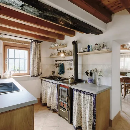 Il Borghetto Di Pedevilla, Antico Casale Holiday home Cordellon