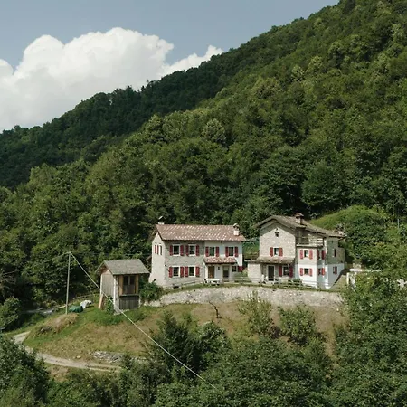 Il Borghetto Di Pedevilla, Antico Casale Holiday home *