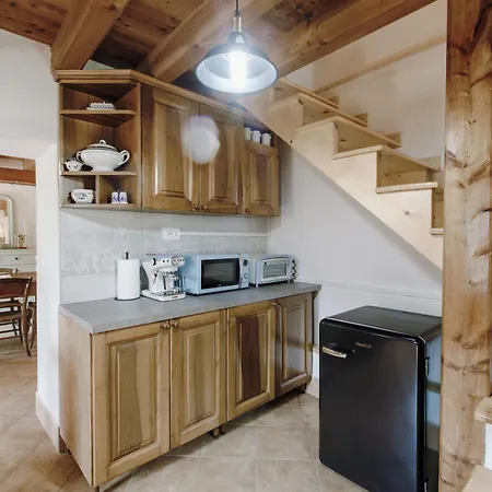 Il Borghetto Di Pedevilla, Antico Casale Holiday home *